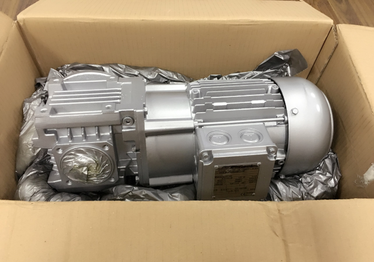 BS06-44V-D08MA4W-C2-SP 愛澤工業(yè)11月到貨產(chǎn)品專題及庫存-電機系列一-BAUER電機.png